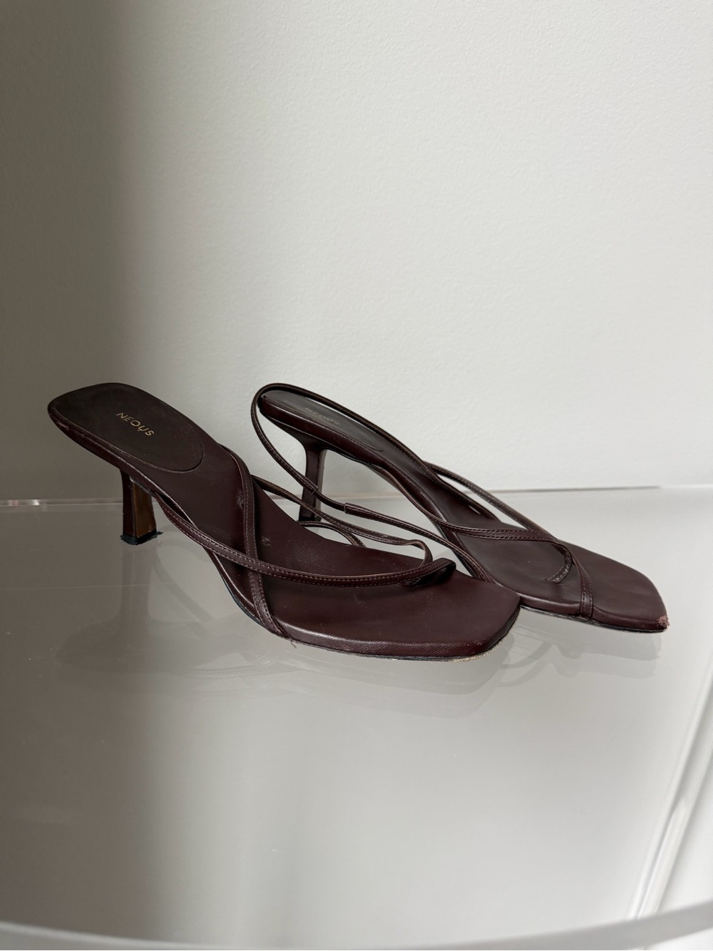 NEOUS Shamali Leather Sandals - Dark Chocolate